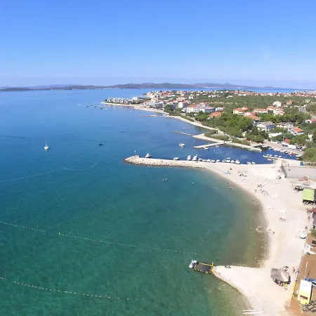 Marina-1 *